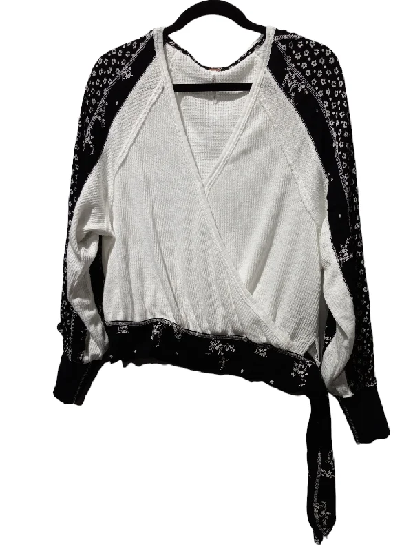 women's long sleeve tops with stretchable fabricBlack & White Top Long Sleeve Free People, Size S