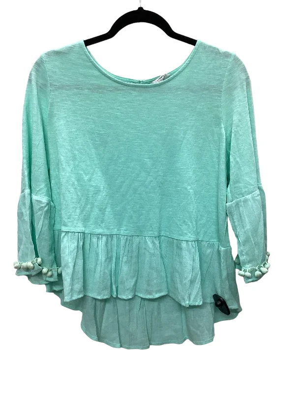 women's long sleeve tops with wrinkle-resistant fabricGreen Top Long Sleeve Crown And Ivy, Size Petite  M