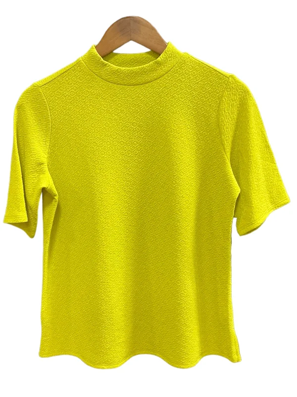 women's T-shirts with bold colorsYellow Top Short Sleeve Worthington, Size M