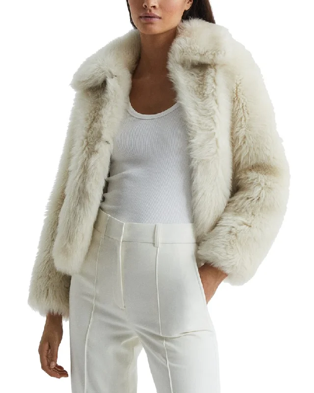 women's coats for fashion-conscious professionalsReiss Caitlin Short Shearling Jacket